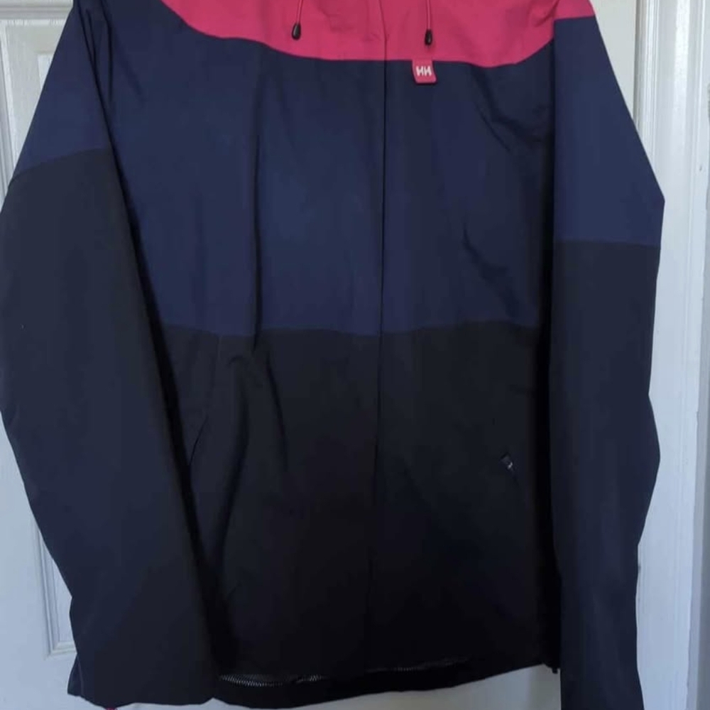 Helly Hansen Navy And Pink Windbreaker Lightweight Jacket